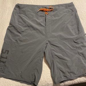 5-11 tactical shorts mens Size 34